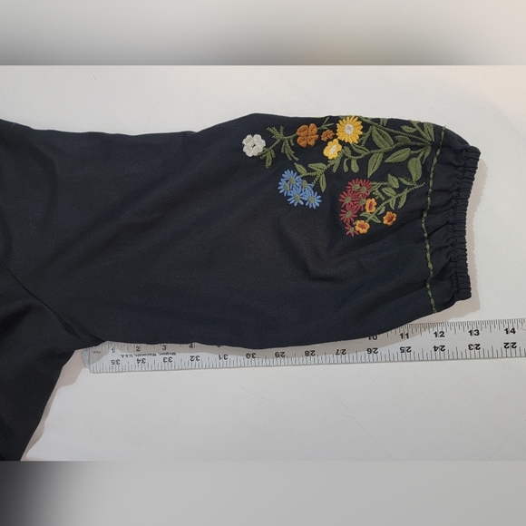 REBA Women'sSizeXL 3/4 Split V-neck Floral Embroidered Peasant Tunic - Picture 7 of 12